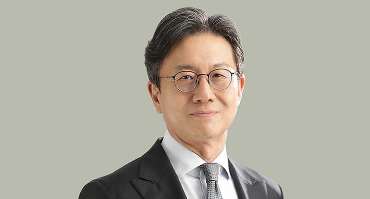 Prof. Lim Shares Insights on KBS News