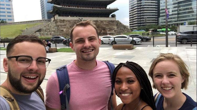 SKK GSB Welcomes Maurer School of Law Students