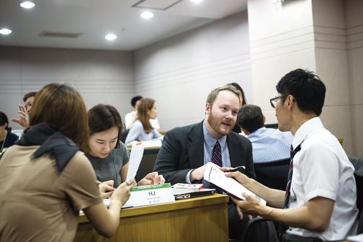 SKK GSB Dual Degree Fellowship  supports the full tuition of outstanding students.